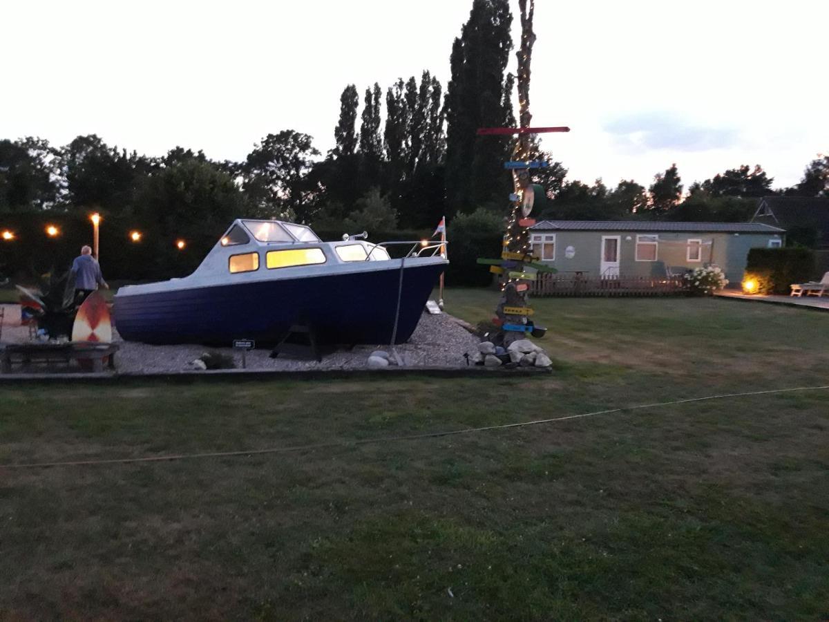 Locatie Het Knooppunt Engelse Chalet Nuis Dış mekan fotoğraf