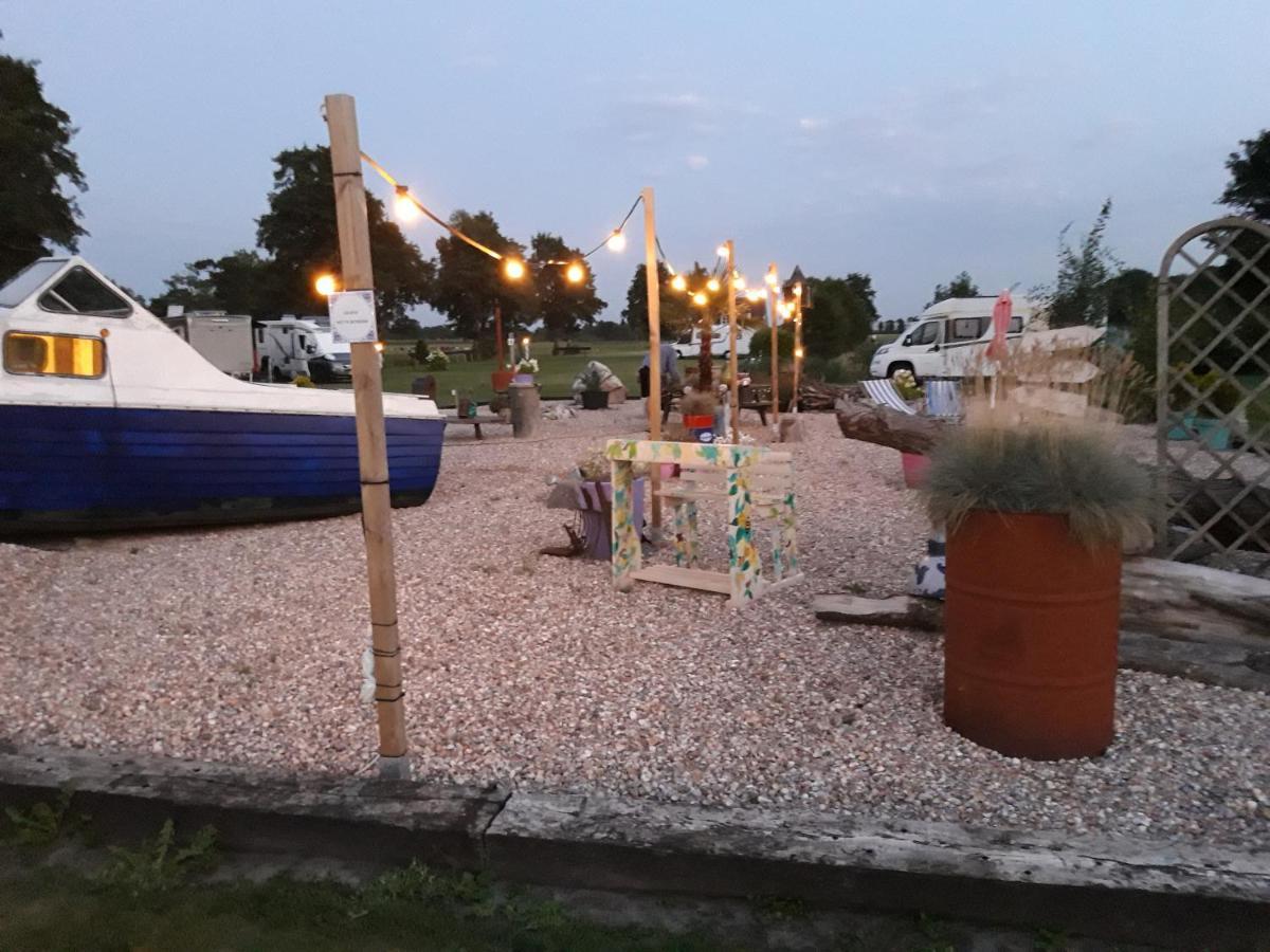 Locatie Het Knooppunt Engelse Chalet Nuis Dış mekan fotoğraf